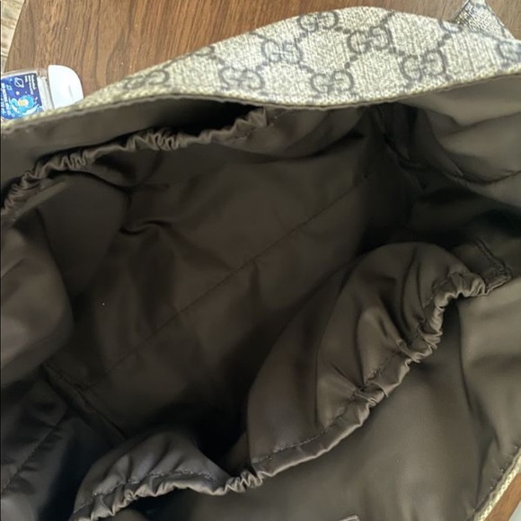Authentic Gucci diaper bag - Picture 5 of 7
